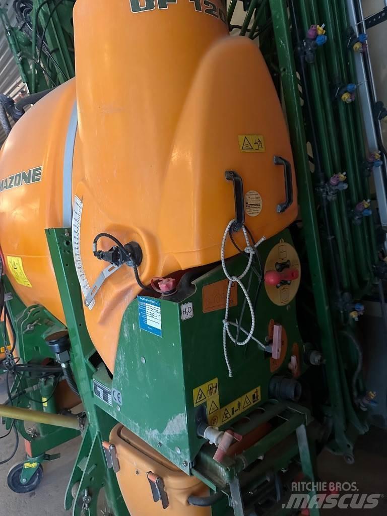 Amazone UF1201 Irroratori montati