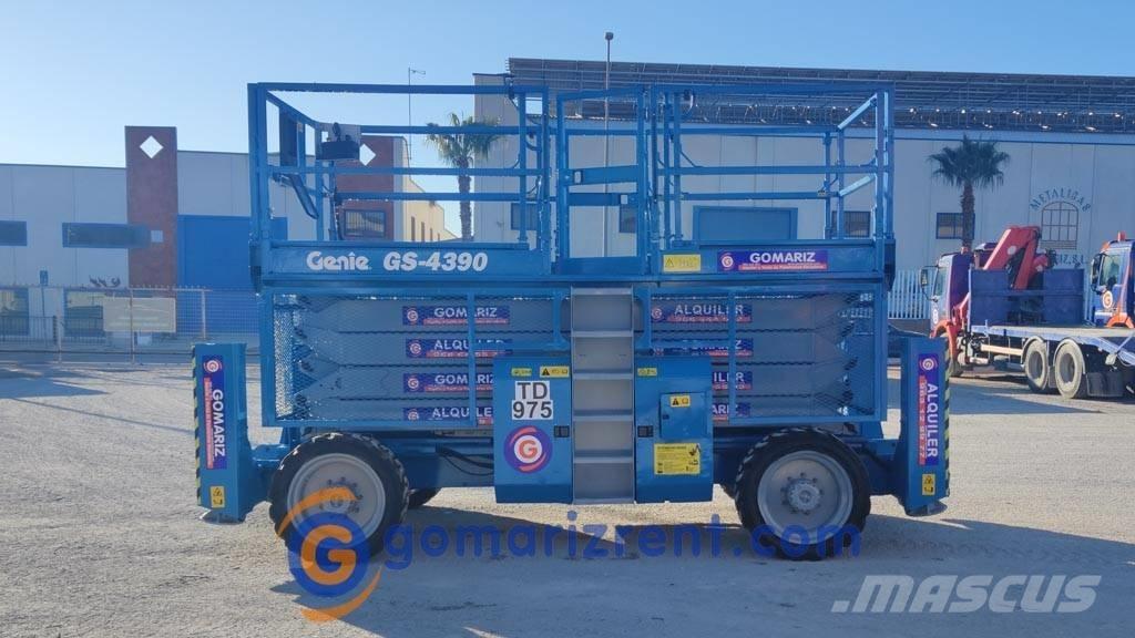 Genie GS 4390 Piattaforme a pantografo