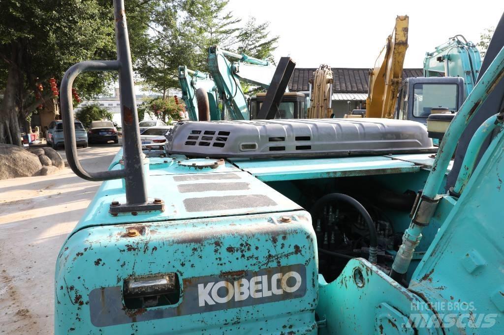 Kobelco SK 210-8 Escavatori cingolati