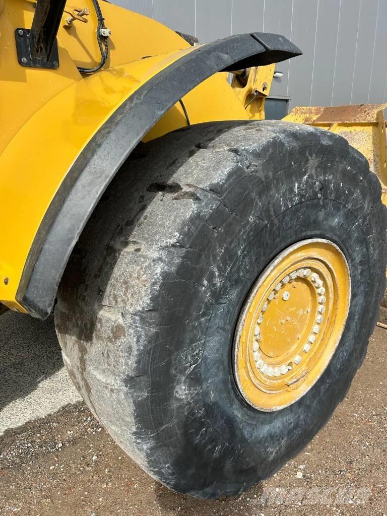CAT 980 M Pale gommate