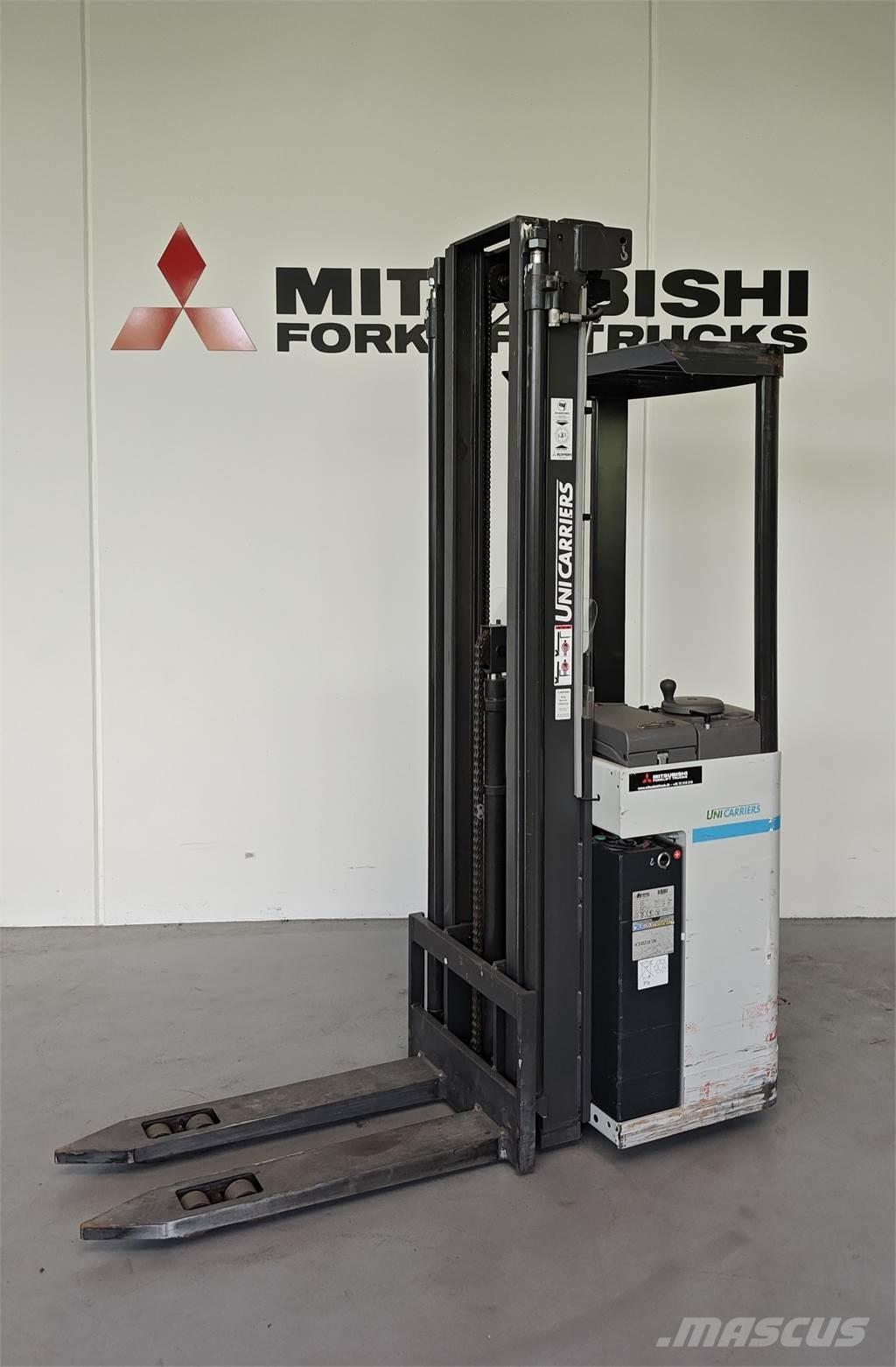 Atlet 160SDTFV Carrelli elevatori bassi a piattaforma