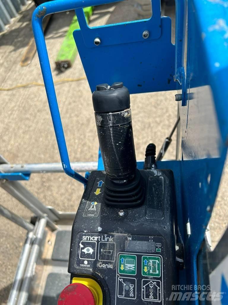 Genie GR20 Sollevatori verticali