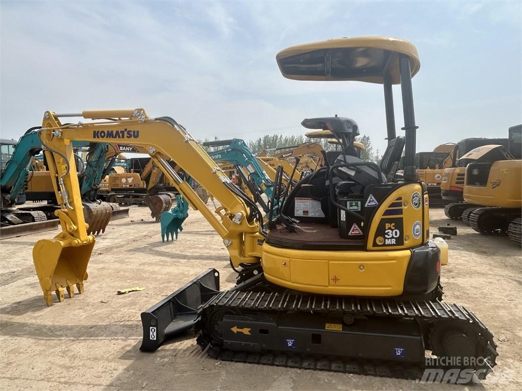 Komatsu PC30 Miniescavatori