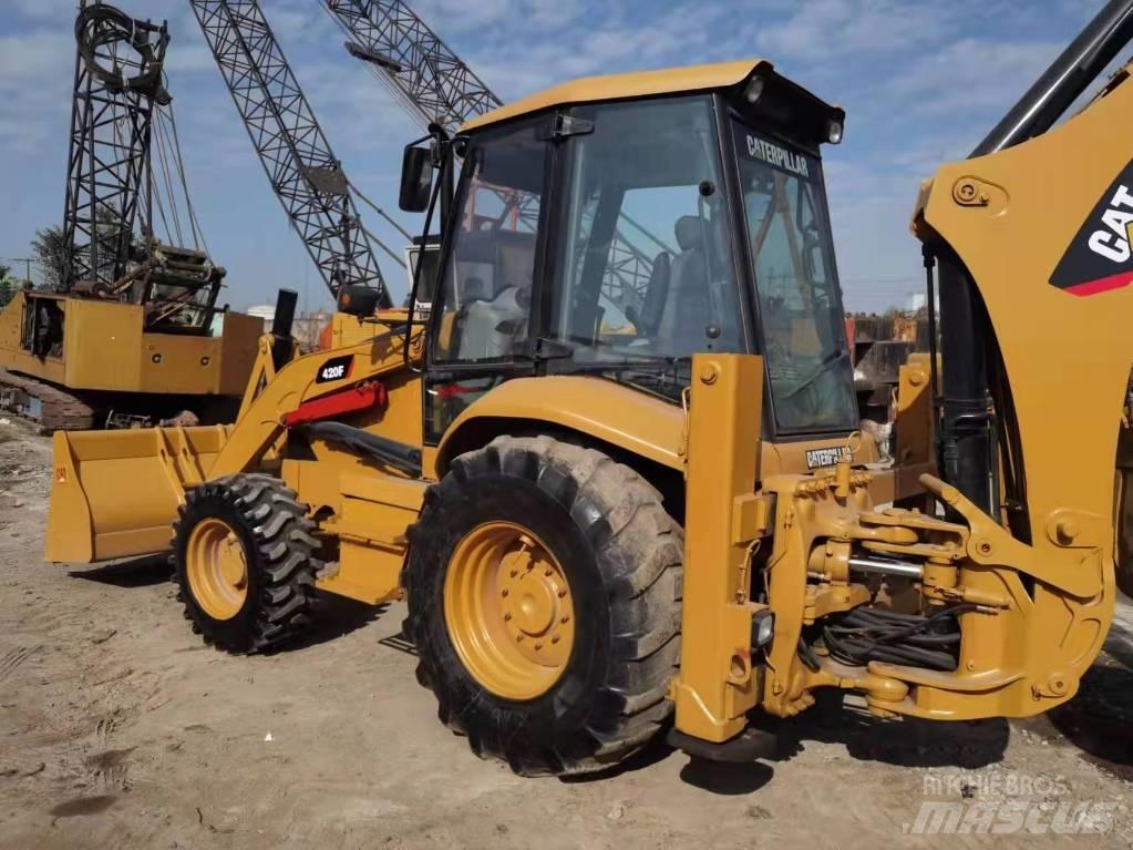 CAT 420 F Terne