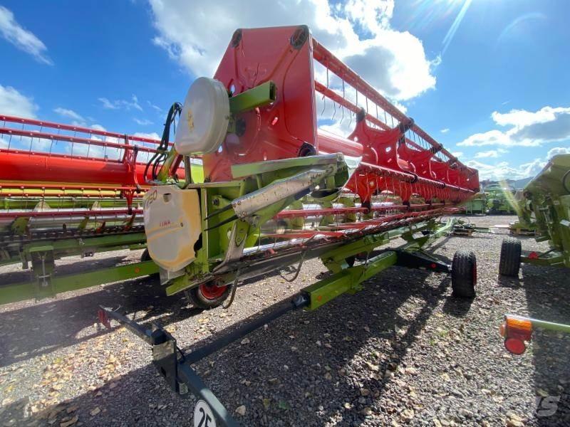 CLAAS LEXION 750 Mietitrebbiatrici