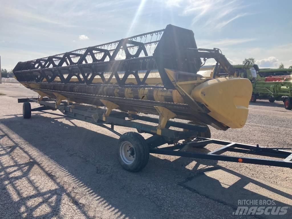 New Holland CR 9090 Mietitrebbiatrici