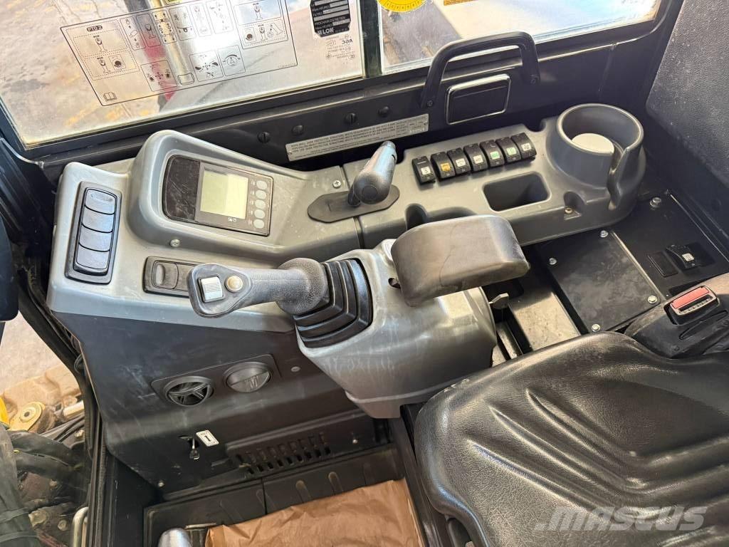 Yanmar Vio 50, Vio50 Miniescavatori