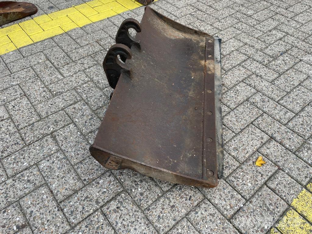 Takeuchi TB 216 Miniescavatori