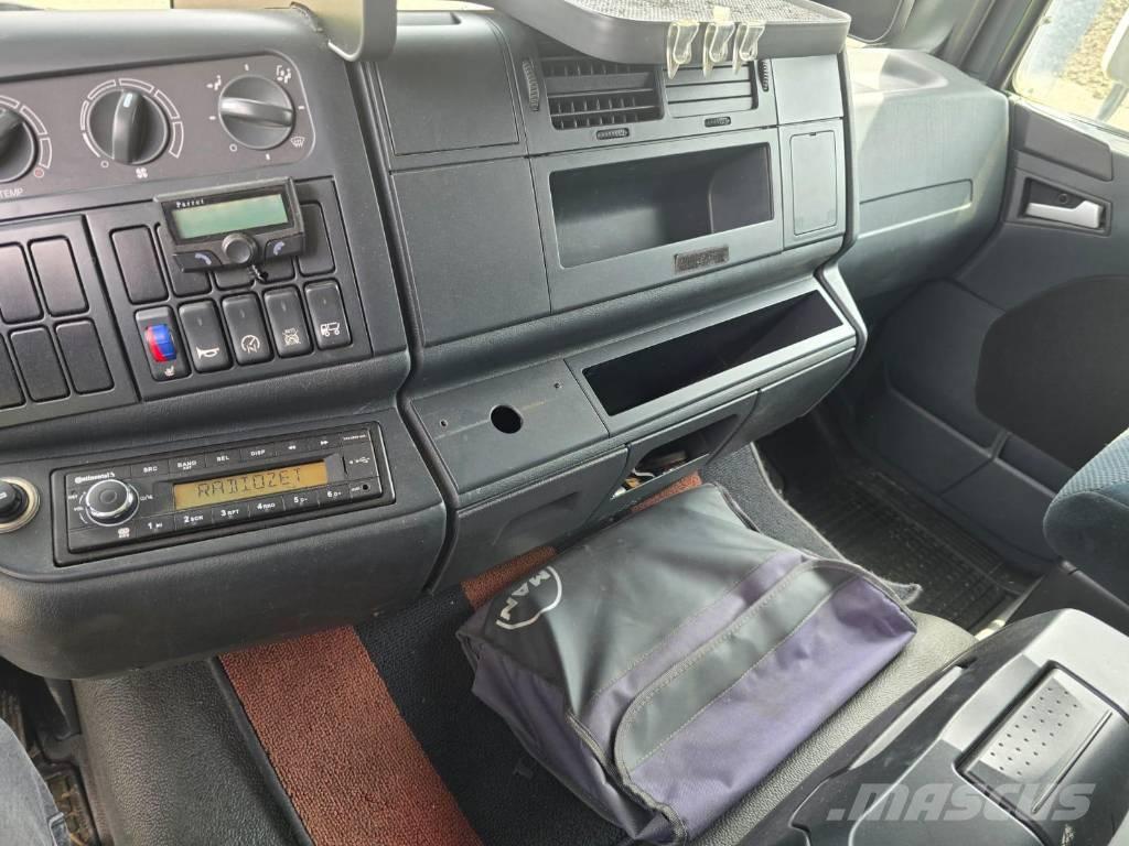 MAN 13.250 / 4x4 Camion cassonati