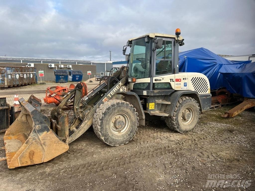 Terex TL 80 Pale gommate