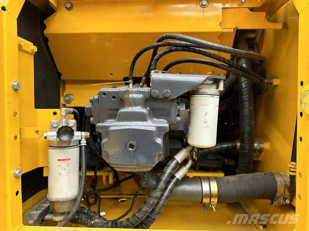 Komatsu PC 210-8 Escavatori cingolati