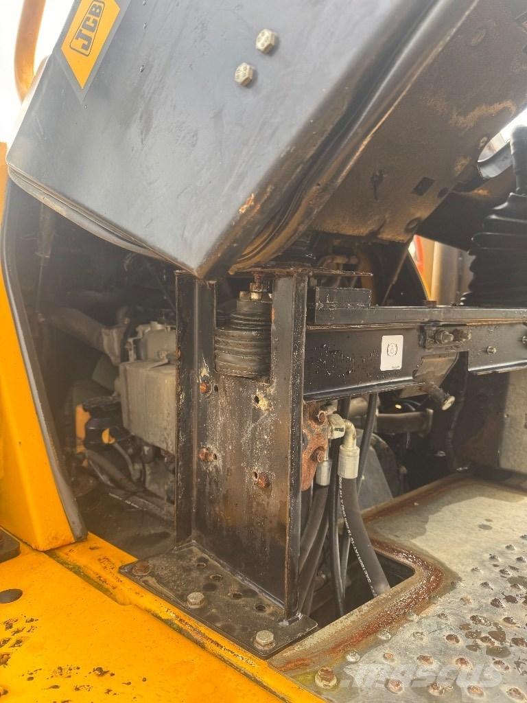 JCB 6 T-1 Mini dumper