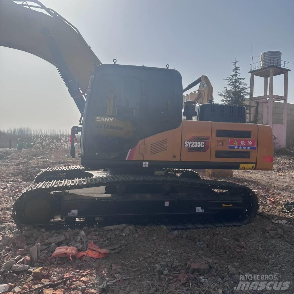 Sany SY 235 Escavatori cingolati