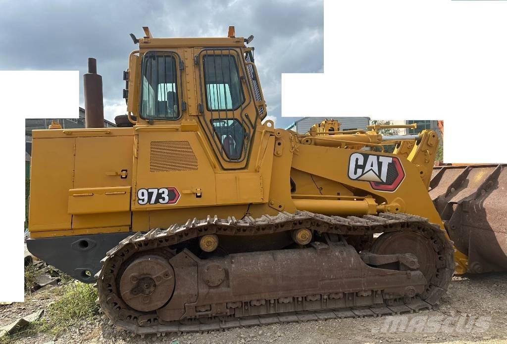 CAT 973 Pale gommate