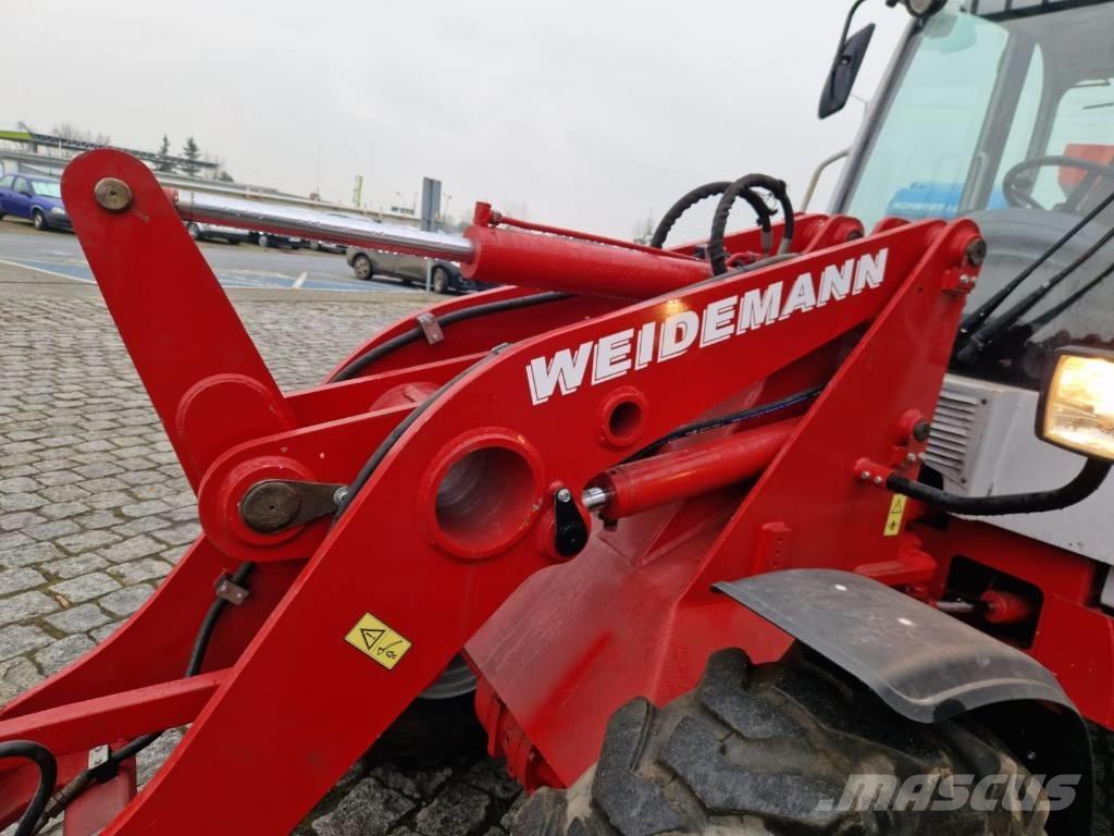 Weidemann 3070CX80 Pale gommate