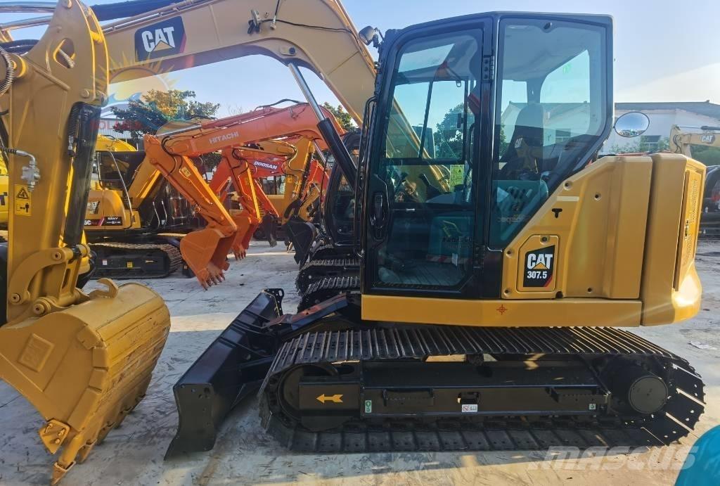 CAT 307.5 Escavatori medi 7t - 12t