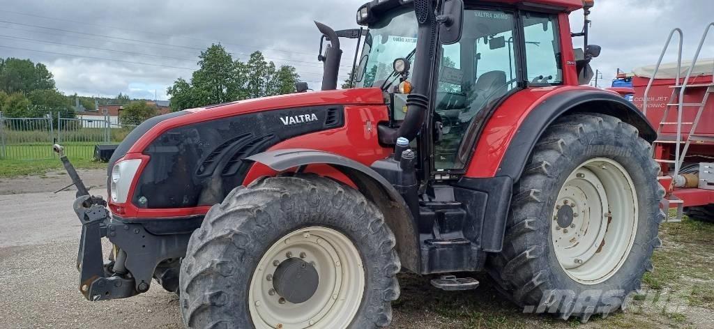 Valtra T 203 Trattori