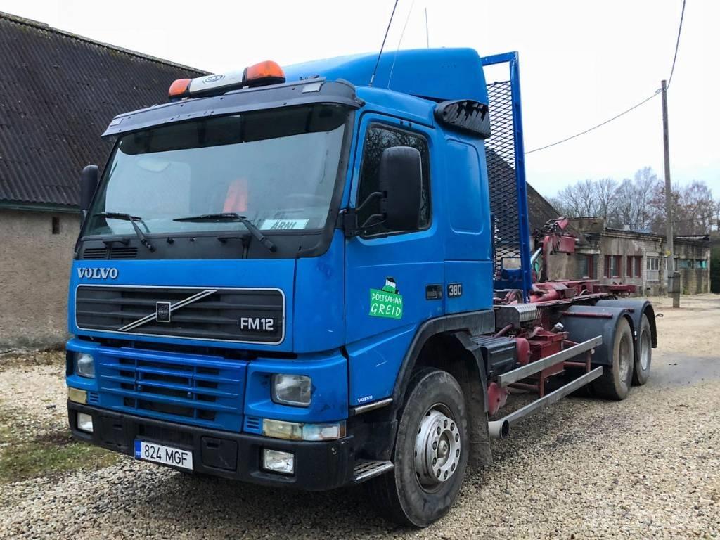 Volvo FM12 Camion con gancio di sollevamento