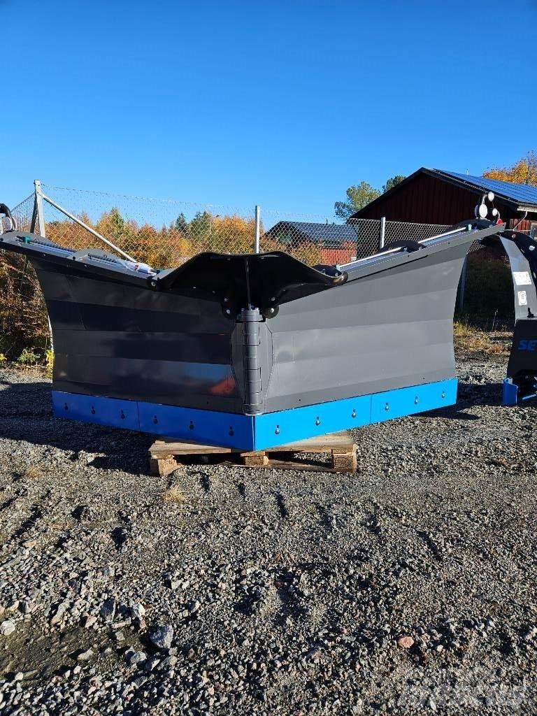 SE Equipment  3700 Aratri