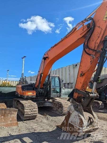 Doosan DX 300 LC-5 Escavatori cingolati