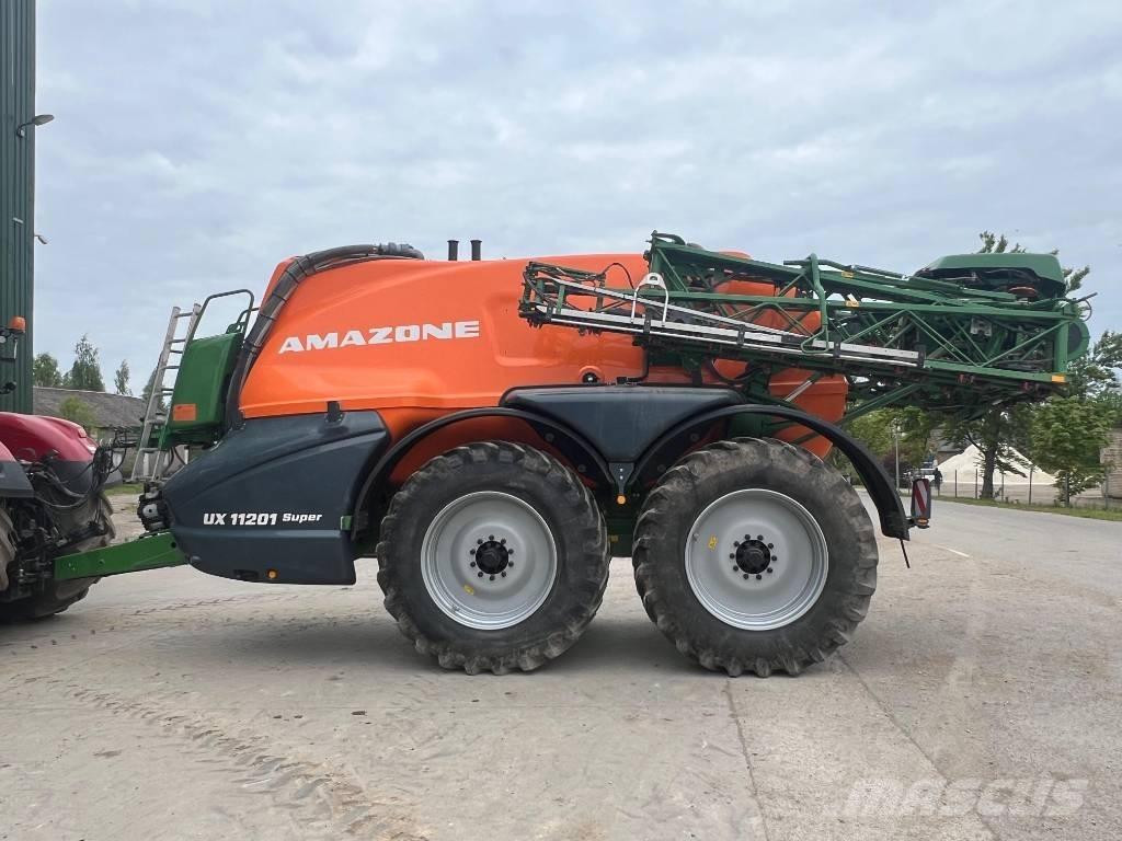 Amazone UX 11201 Irroratrici di fertilizzante
