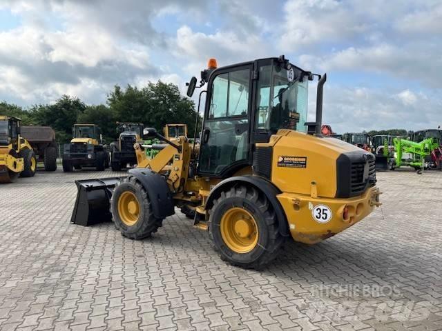 CAT 908 Pale gommate