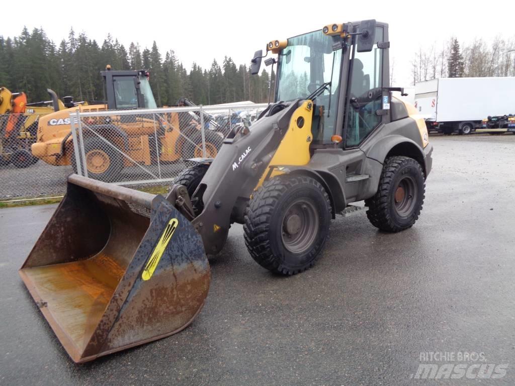 Mecalac AF 1050 Pale gommate