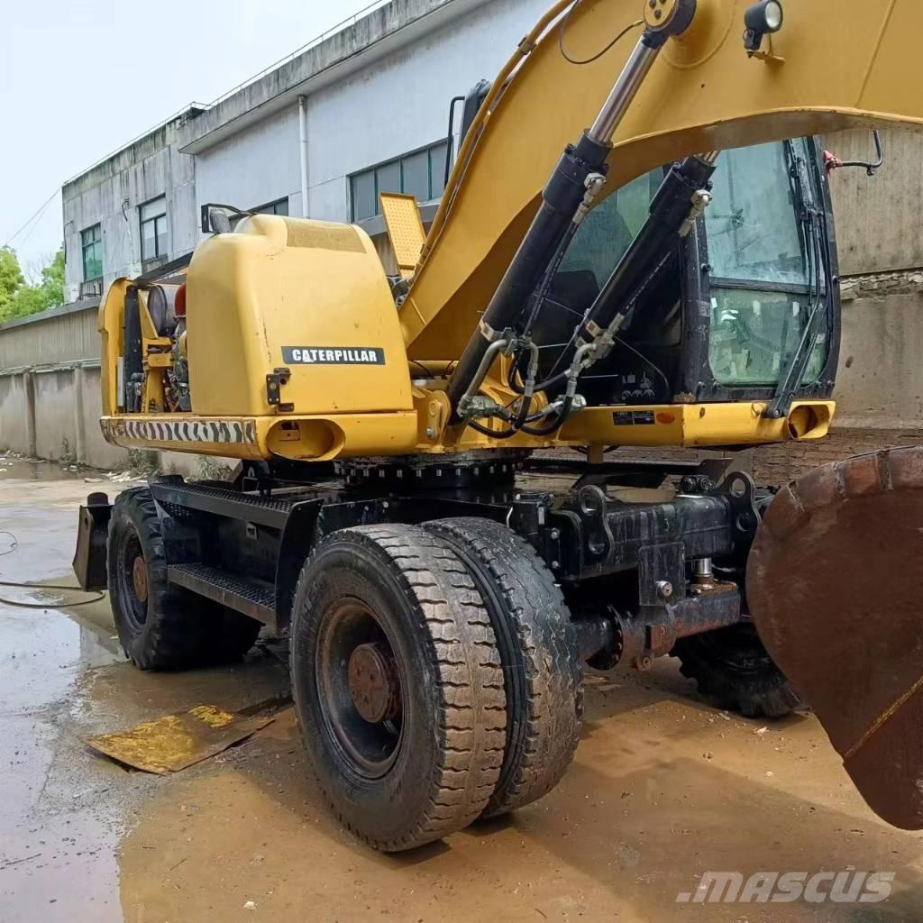 CAT M315D2 Escavatori gommati