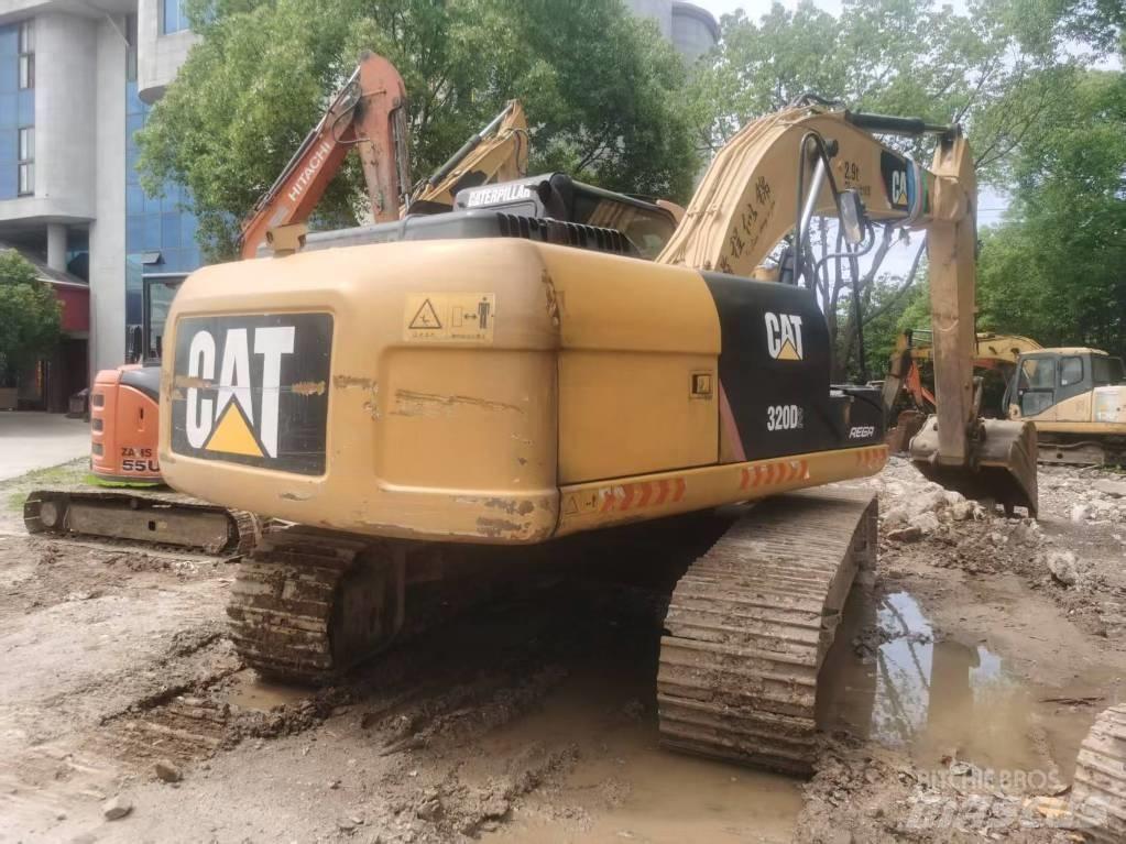 CAT 320 D Escavatori cingolati