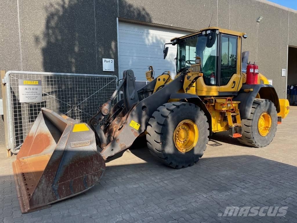 Volvo L90H Long boom Pale gommate