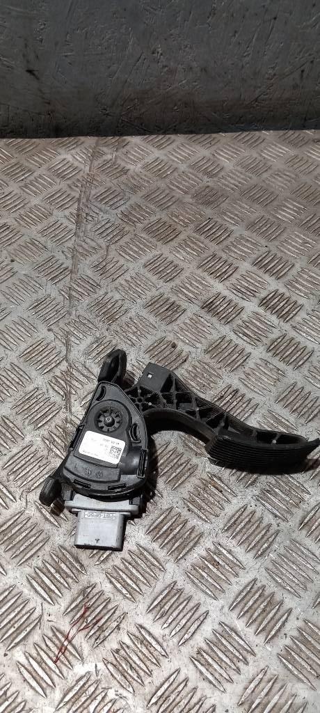 MAN TGX   81259708103 Cabine e interni