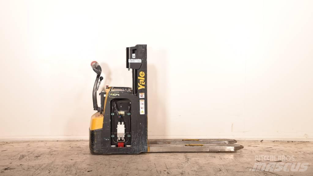 Yale MS20 Transpallet uomo a terra