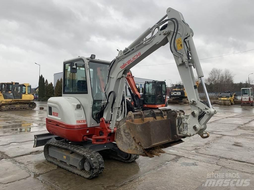 Takeuchi TB230 V3 Miniescavatori