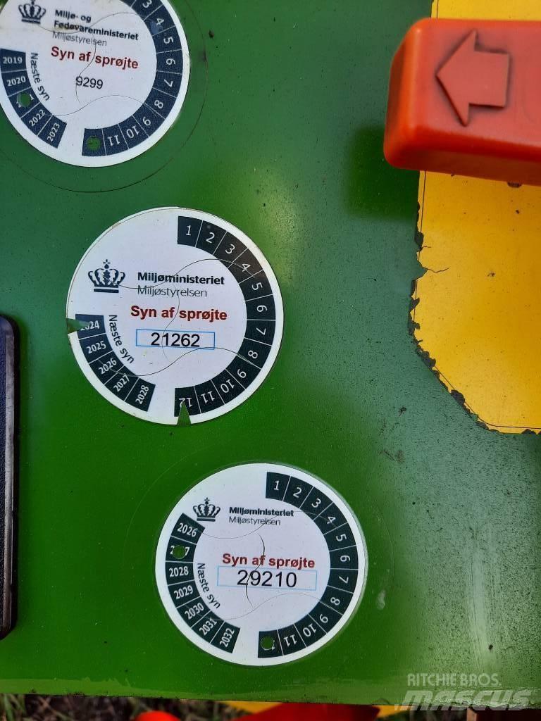 Amazone UG 3000 Nova Irroratrici trainate