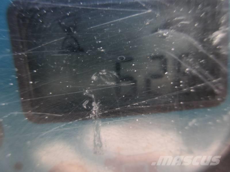 Haulotte Compact 8 Piattaforme a pantografo