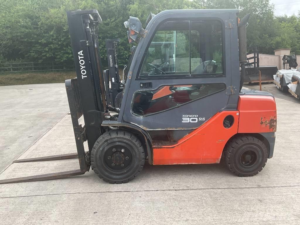 Toyota 02-8 FDF 30 Carrelli elevatori diesel