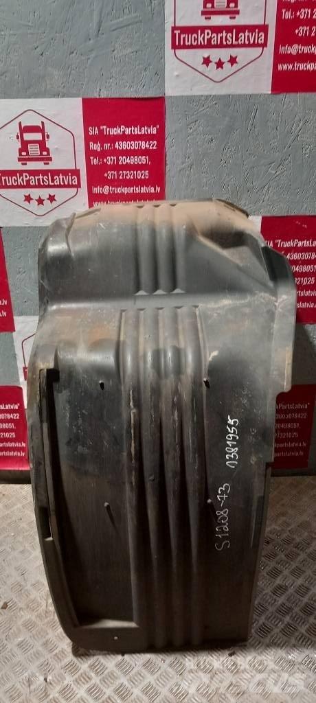Scania 94 D.  1381955 Cabine e interni