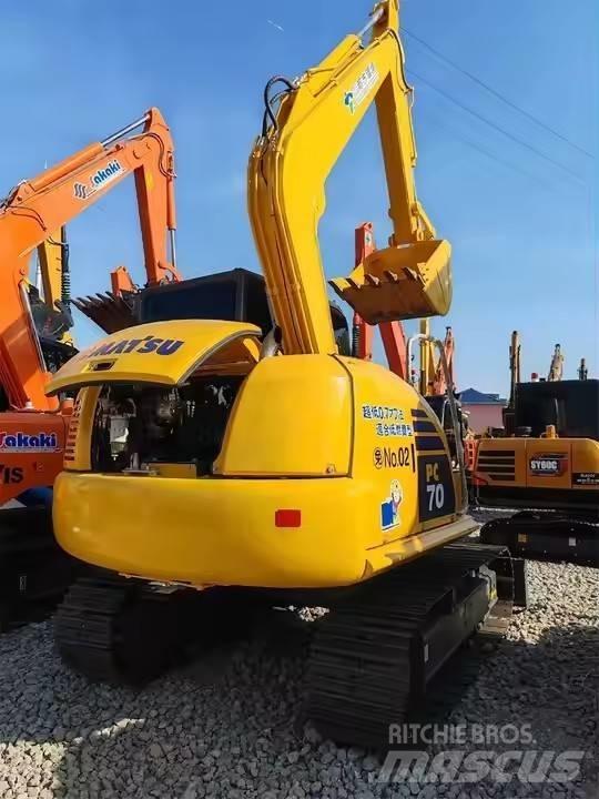 Komatsu PC70 Escavatori cingolati