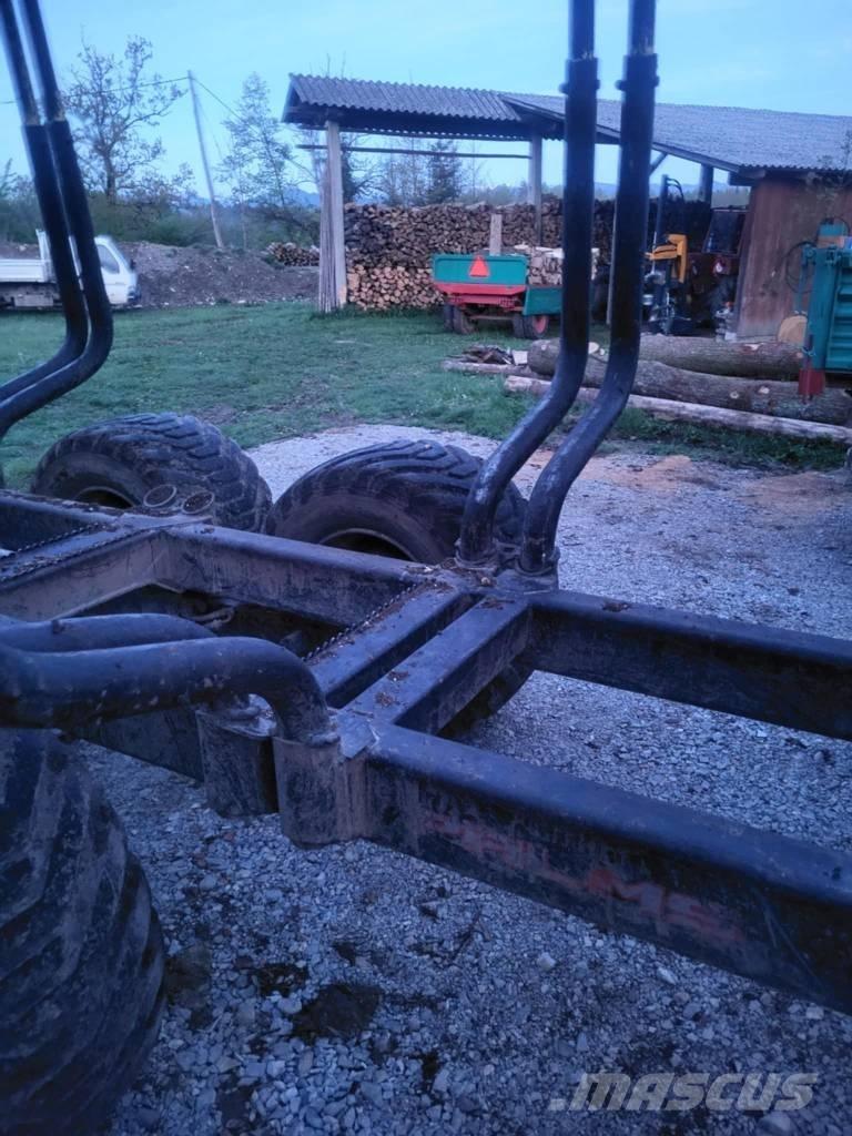 Palms 13 D Forwarder