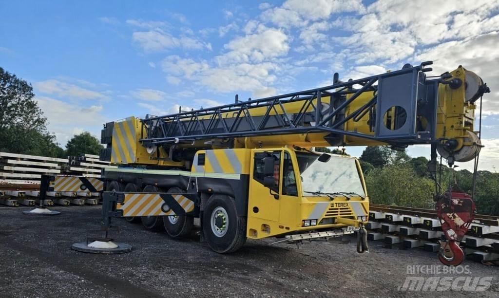 Terex AC140C Gru per terreni difficili