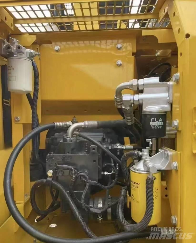 Komatsu PC 130 Escavatori cingolati