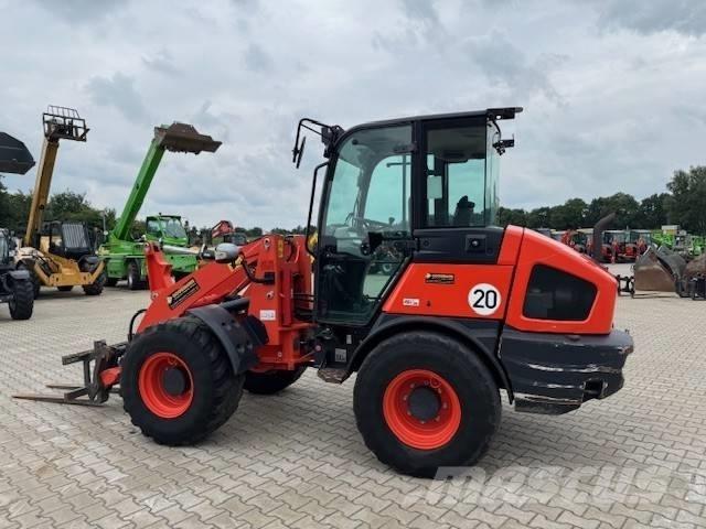 Kubota R 090 Pale gommate
