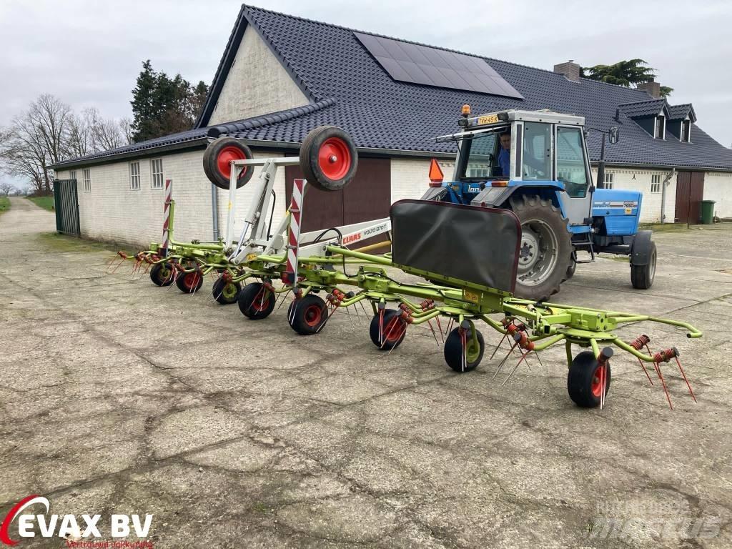 CLAAS Volto 870 T Ranghinatori