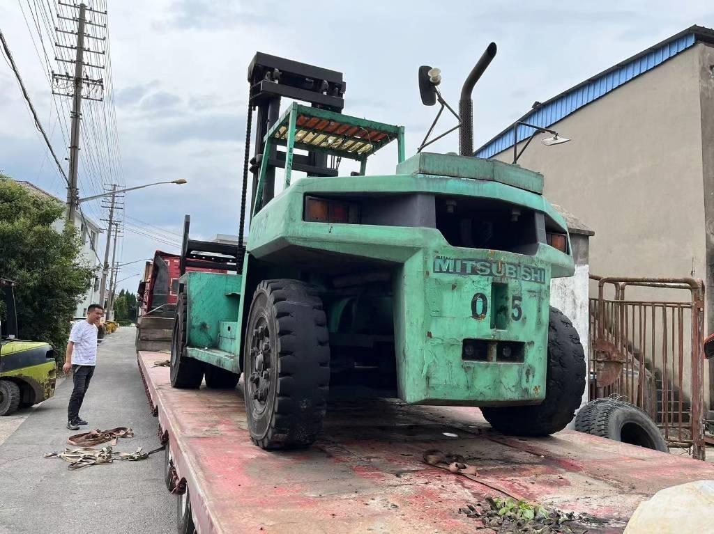 Mitsubishi FD 150 Carrelli elevatori diesel