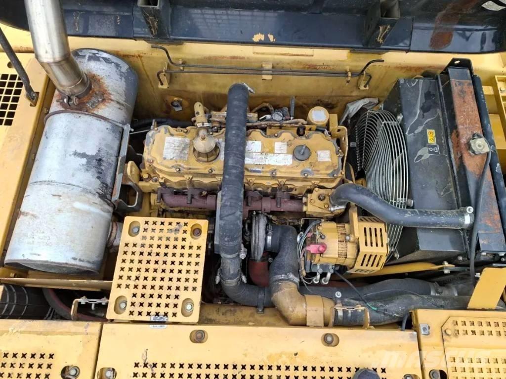 CAT 322 C Escavatori cingolati