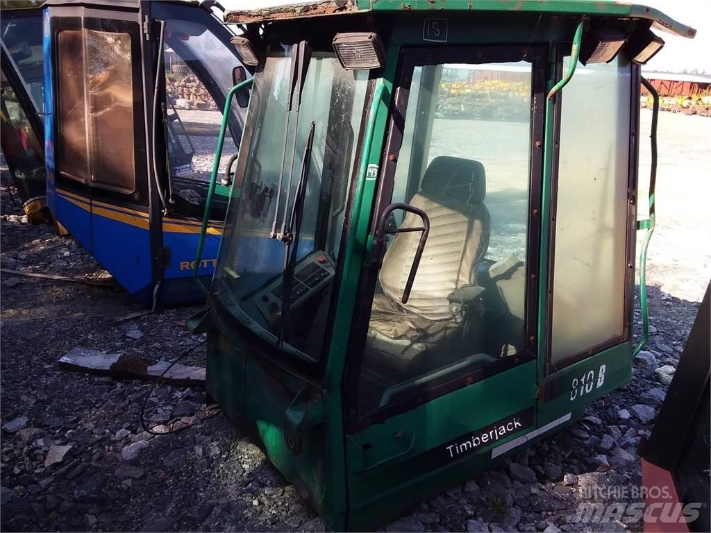 Timberjack 810B Cabine e interni