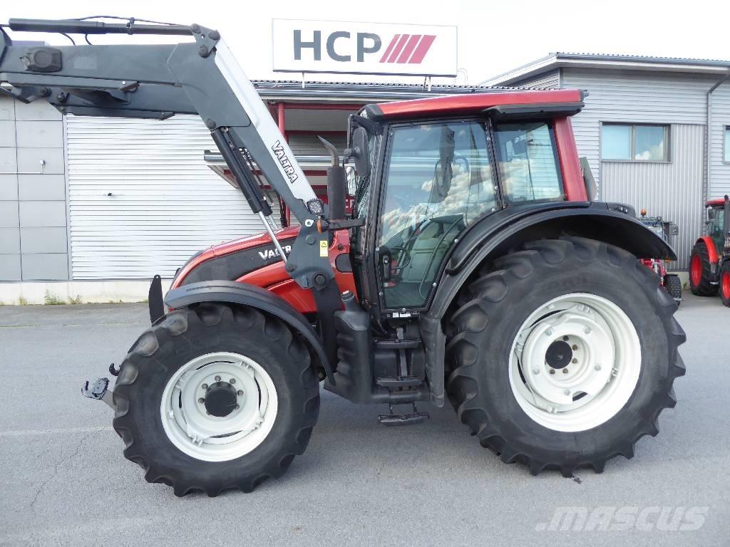 Valtra N141 Advance Trattori
