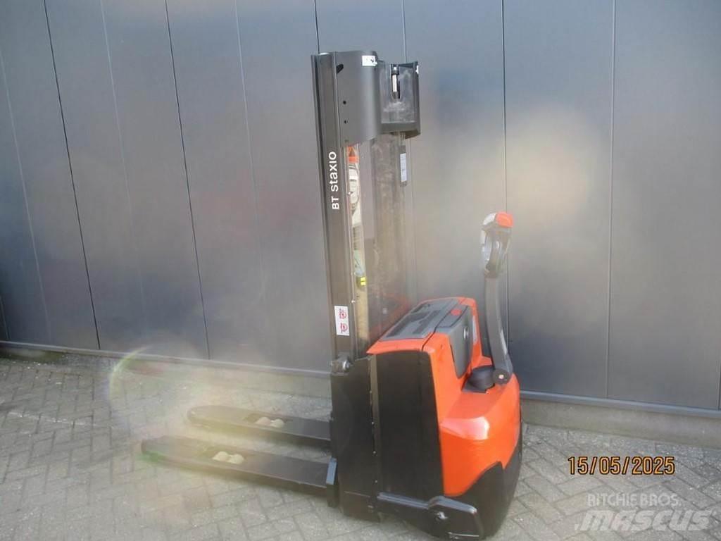 BT SWE 120 Transpallet uomo a terra