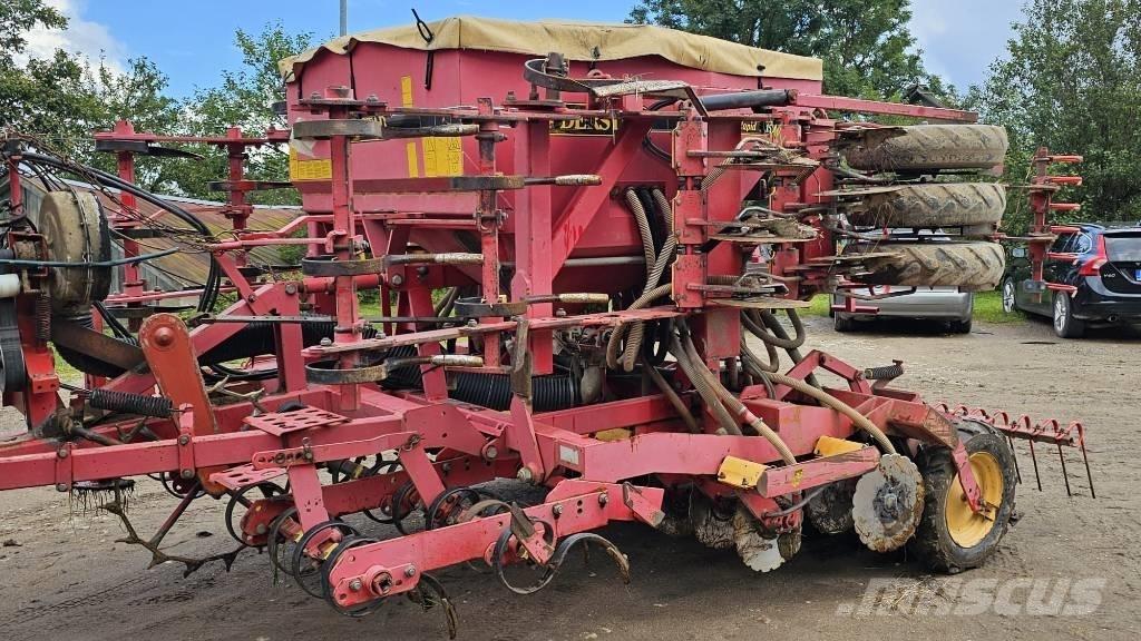 Väderstad Rapid 450P Perforatrici