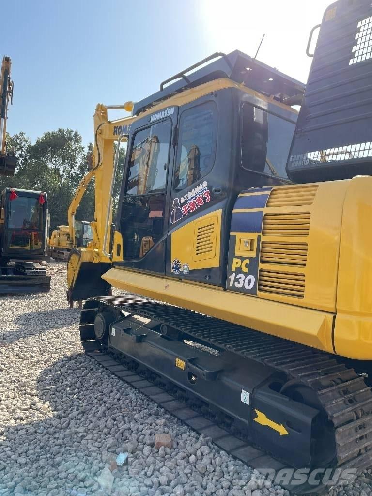 Komatsu 130-7 Escavatori cingolati